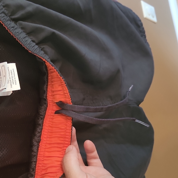 Nike men's swim trunks, size Large - Picture 11 of 11